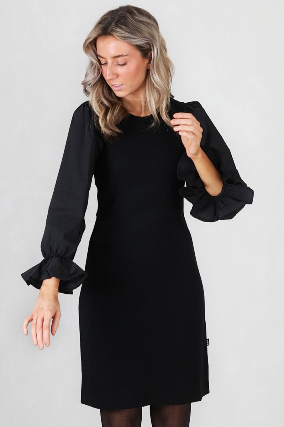 Klaer Ella u0026 il | Janka Merino Dress Black