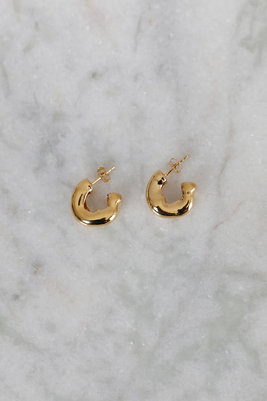 Tilbehor Enamel Copenhagen | Gianna Hoops Gold