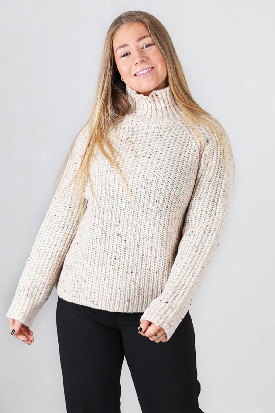 Klaer Munthe | Arissa Sand Sweater