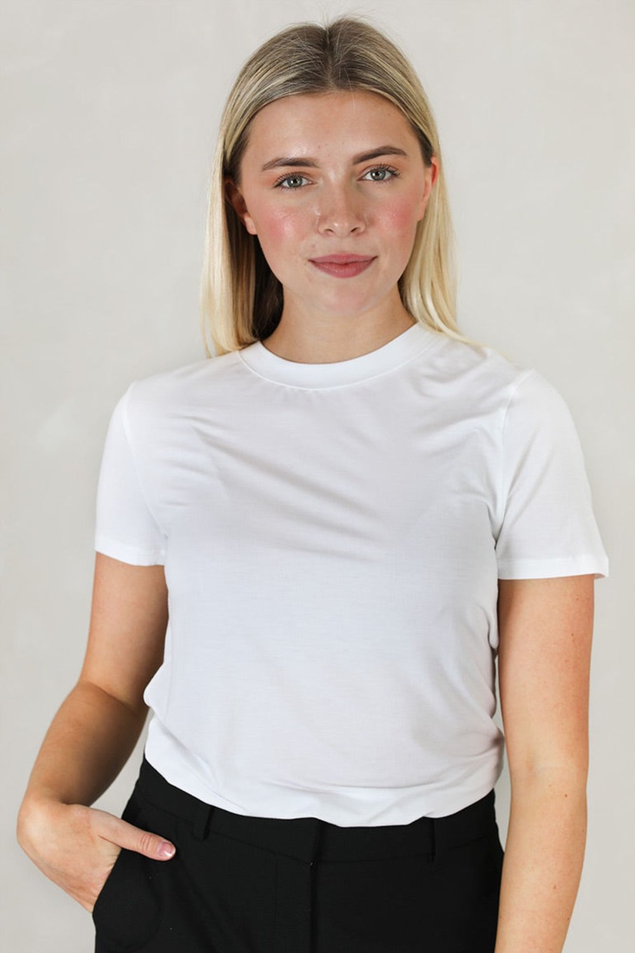 Klaer Ella u0026 il | Jane Modal Tee White