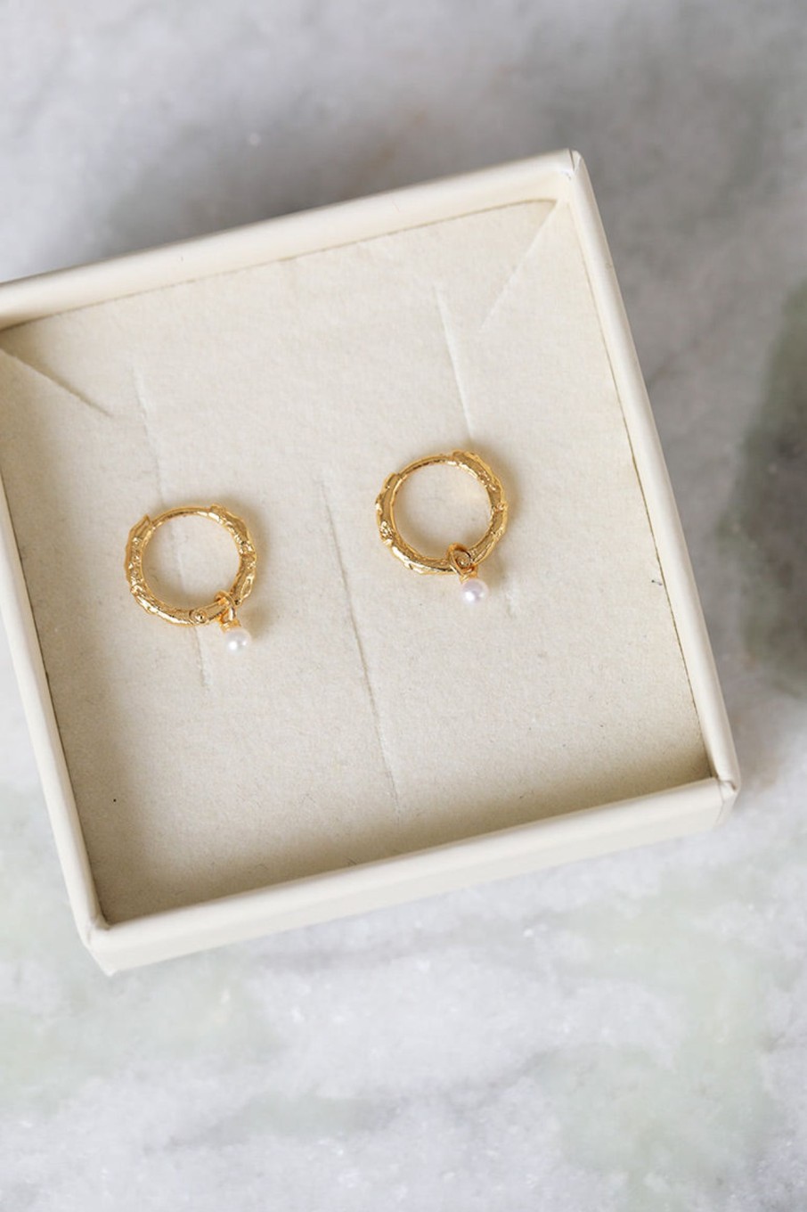 Tilbehor Enamel Copenhagen | Belle Pearl Hoops Gold