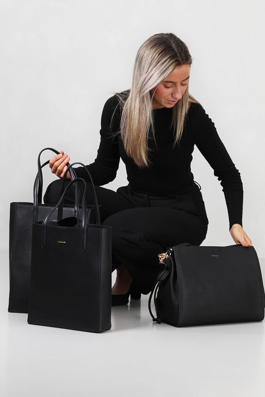 Tilbehor Jim RicOnline | Ann Mini Shopper Black Leather