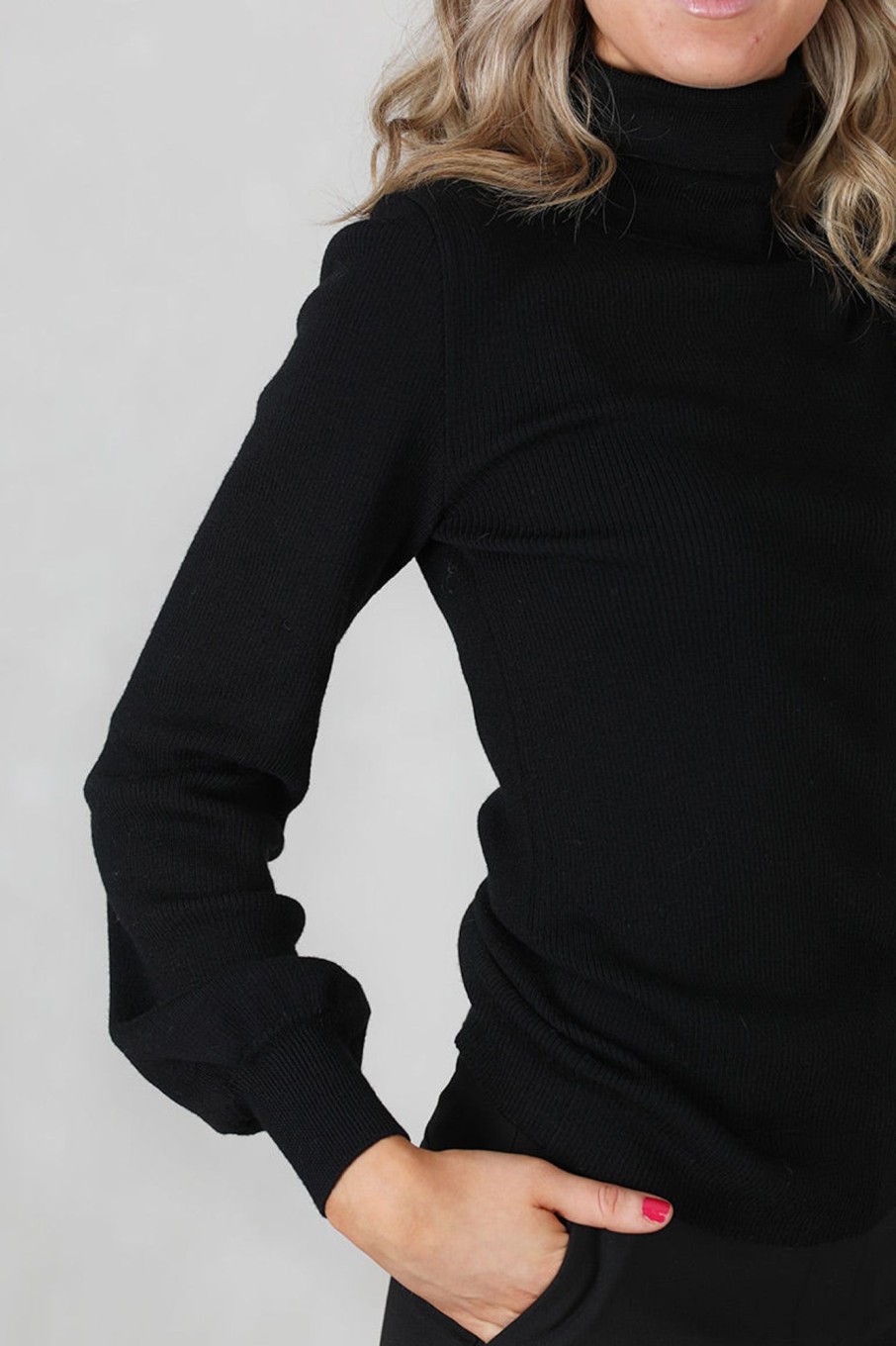 Klaer Ella u0026 il | Rosie Merino Sweater Black