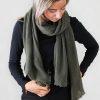 Tilbehor Natura Cashmere | Luxury Scarf Milano Army Green