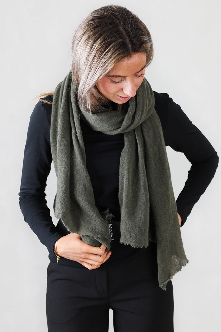 Tilbehor Natura Cashmere | Luxury Scarf Milano Army Green