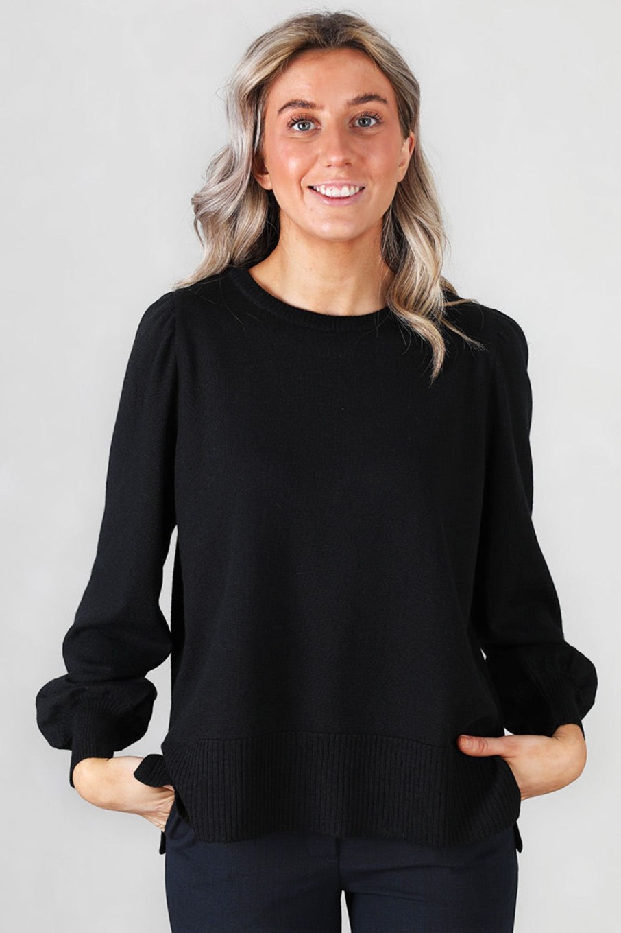 Klaer Ella u0026 il | Sonja Merino Sweater Black