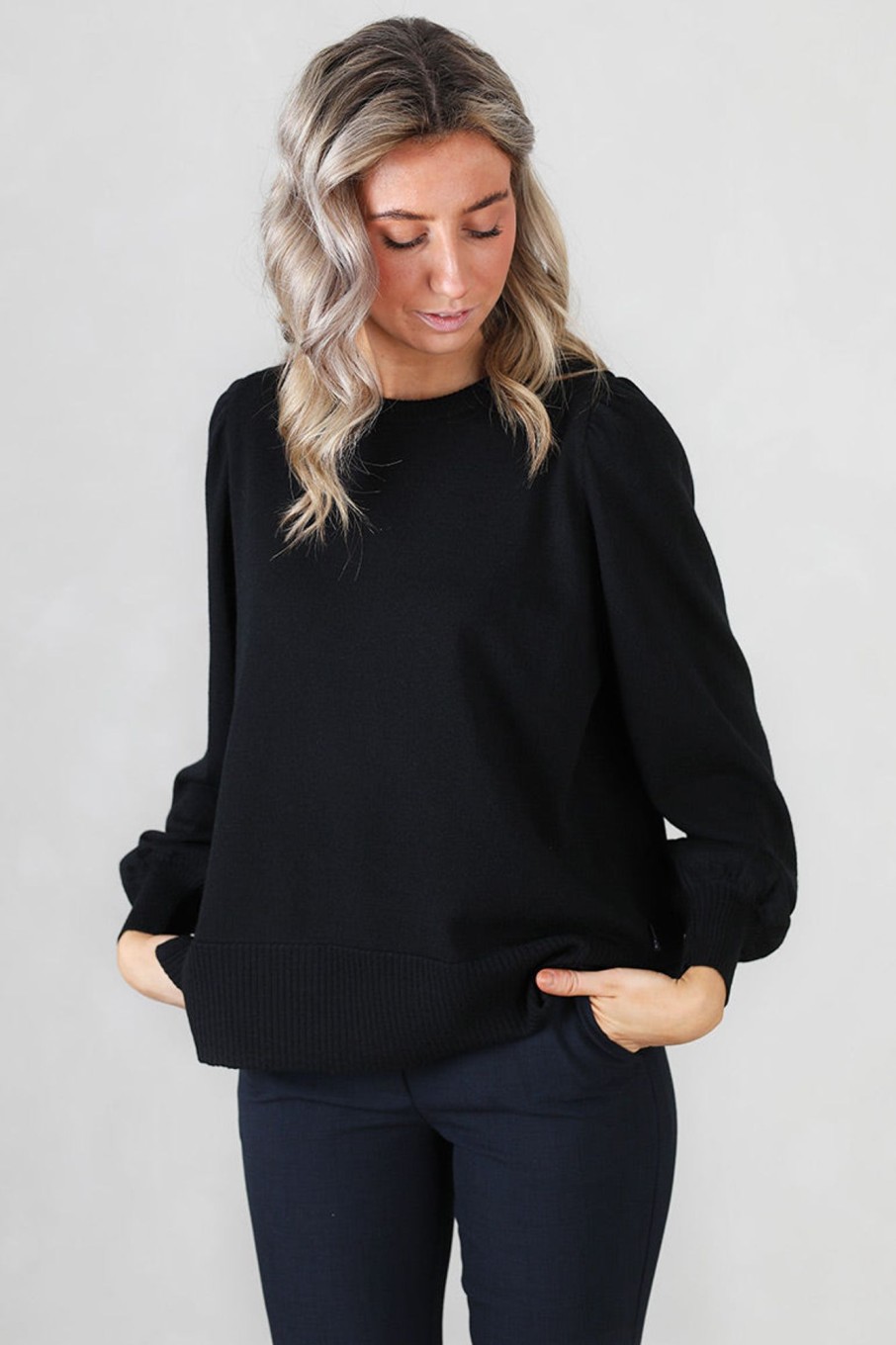 Klaer Ella u0026 il | Sonja Merino Sweater Black